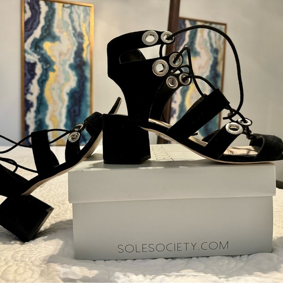 🔥🔥Sole Society Rosemary Lace-Up Black Sandals🔥🔥 - Picture 3 of 3